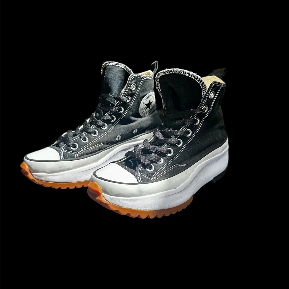 Converse Run Star Hike High Cargo size 8.5 women’s